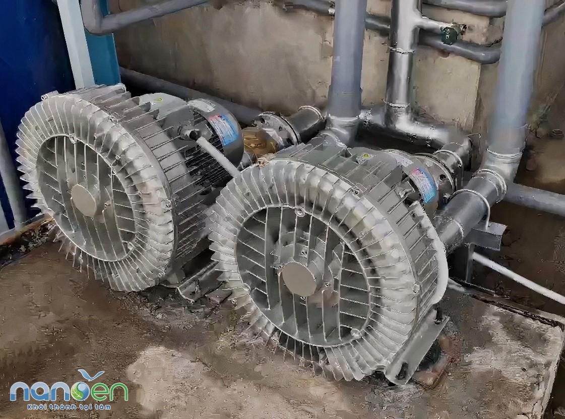 检查设备的运行功率